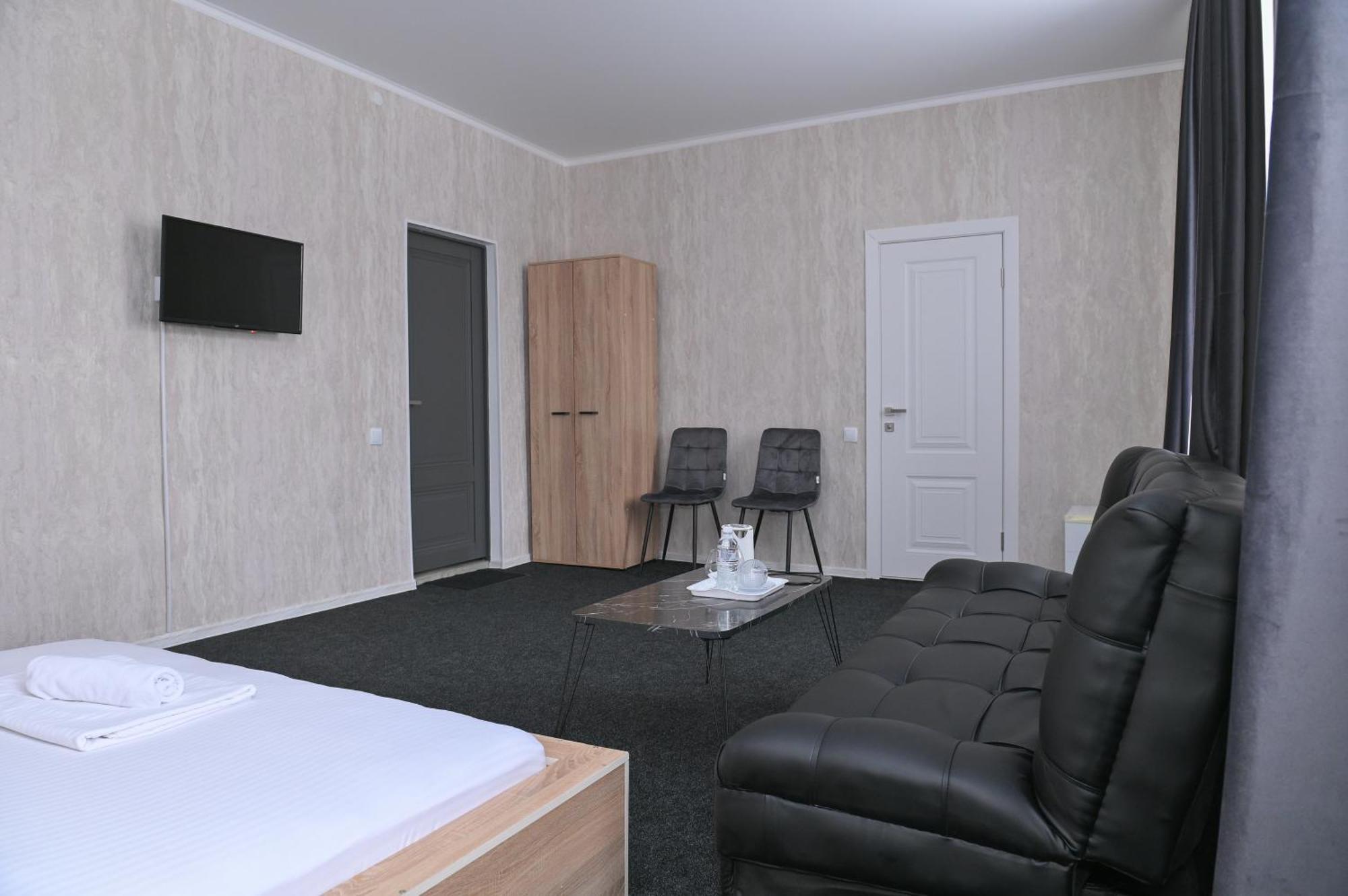 Hotel Fresh Aktobe Exterior photo